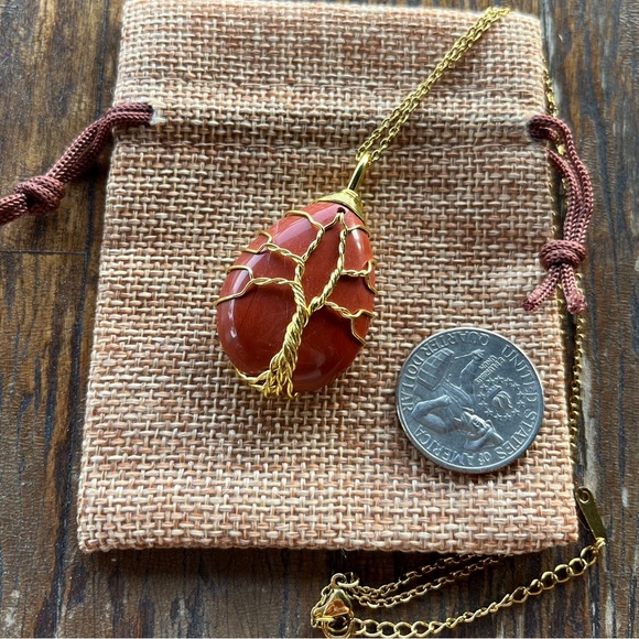 Red Jasper Wire-Wrapped Pendant Crystal Healing Red Jasper Necklace - Picture 2 of 3